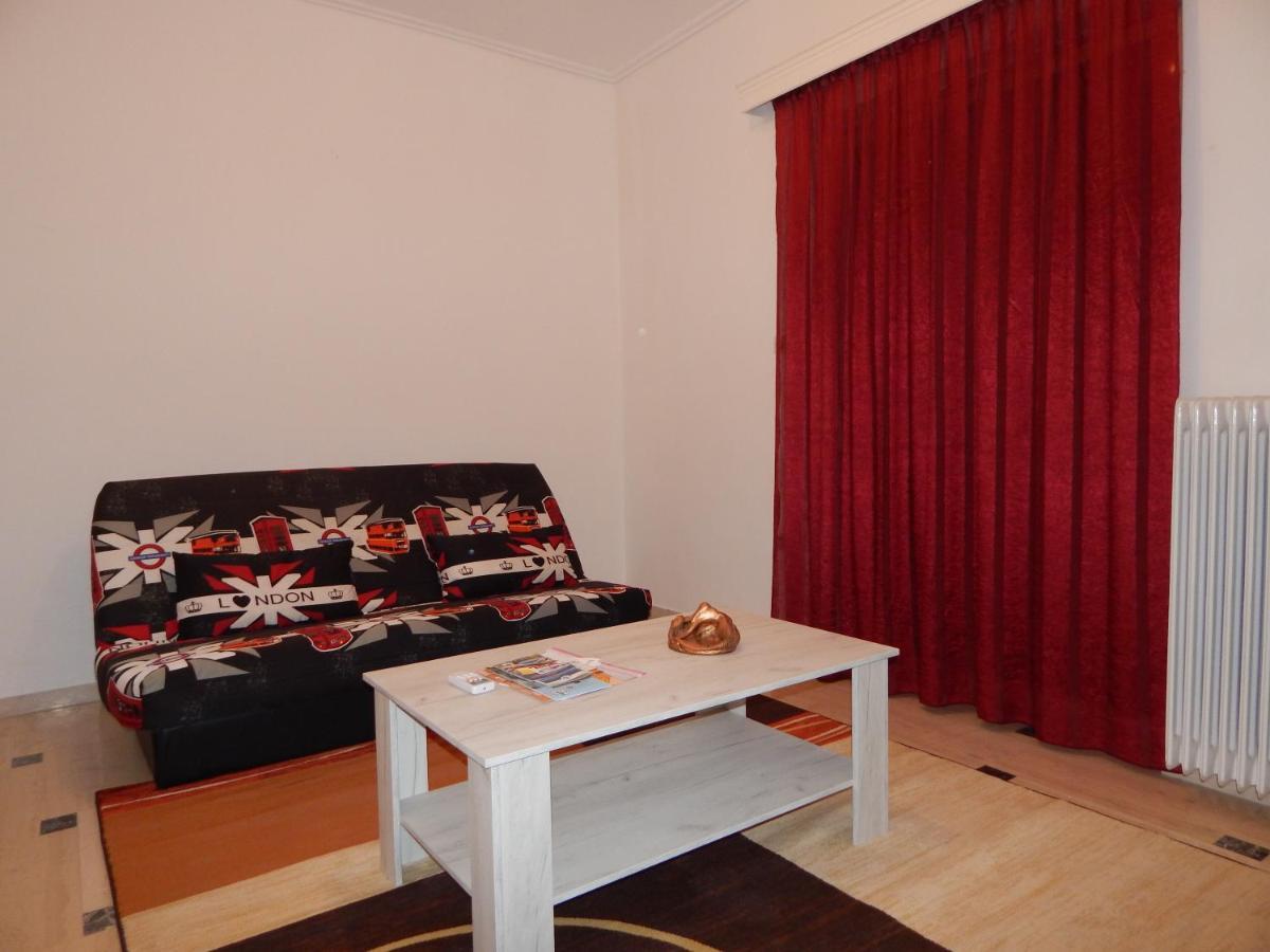 Cozy Apartment For 2-5 People-Center Tripoli 1 Kültér fotó